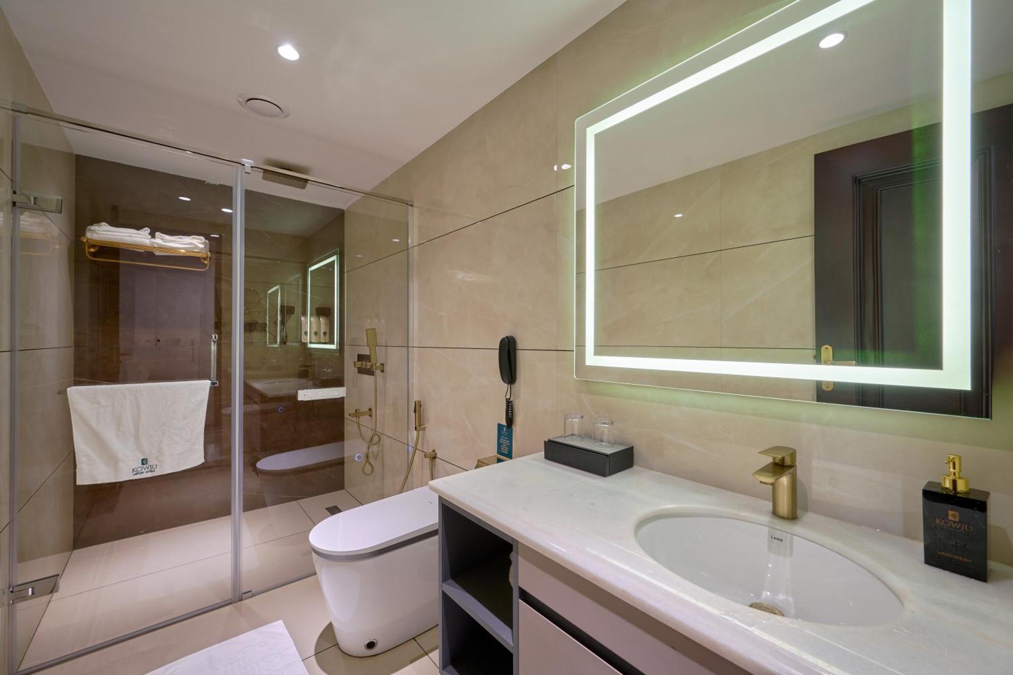 Kowju Airport Hotel Calicut Kondotty ภายนอก รูปภาพ